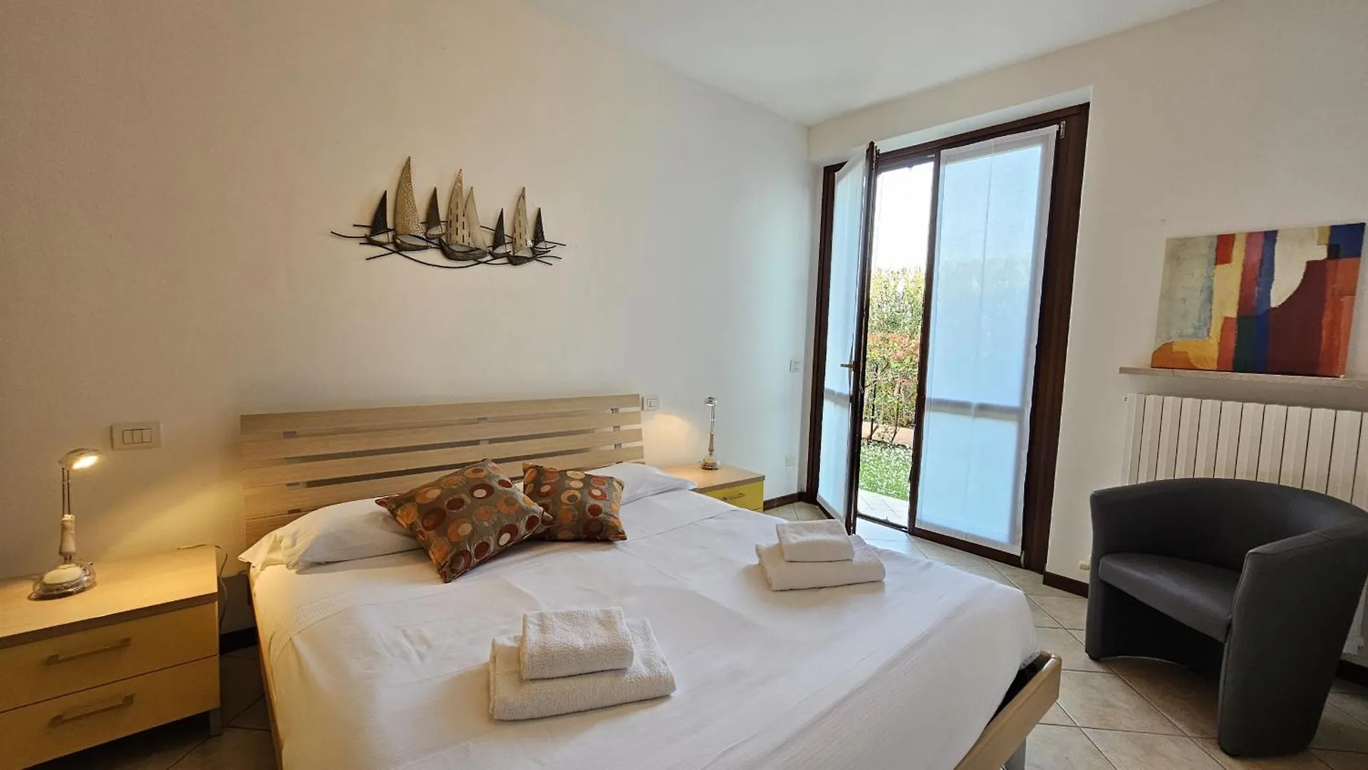 Miralago Apartments - Regarda Travel Lazise Italia