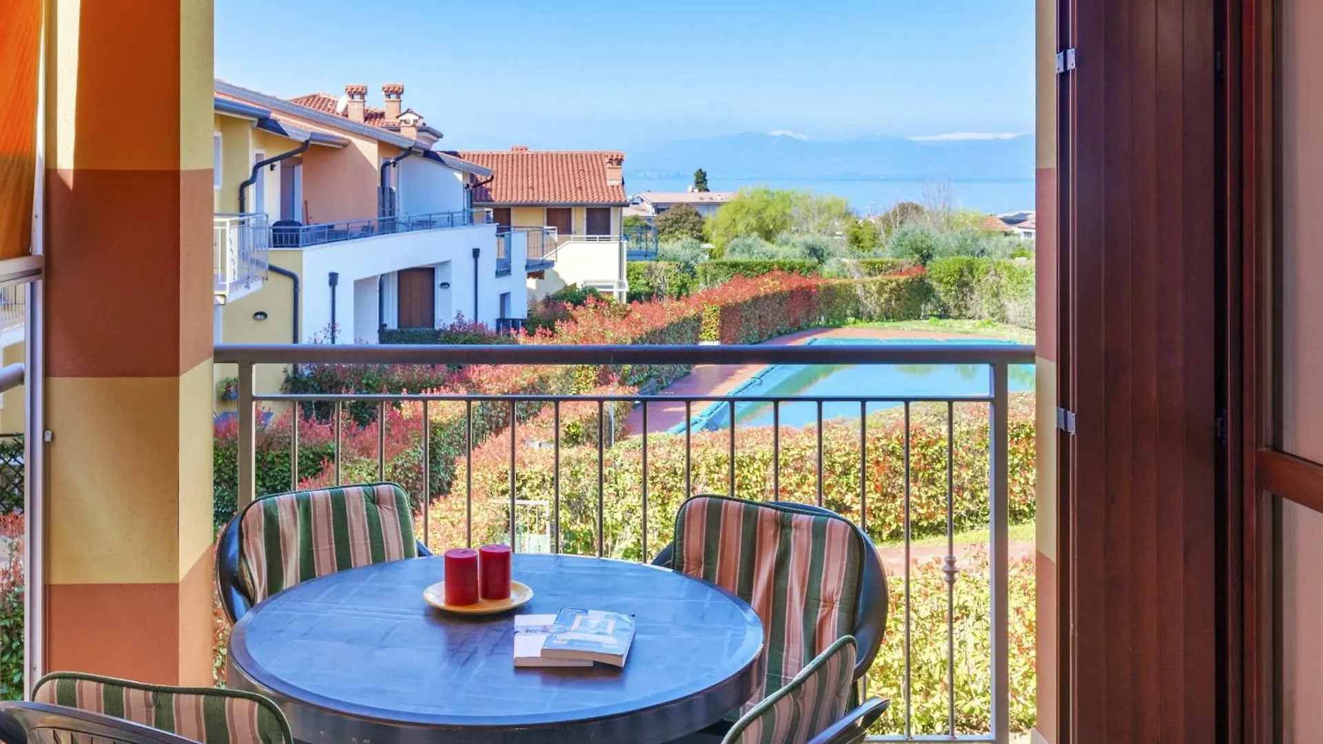 Miralago Apartments - Regarda Travel Lazise